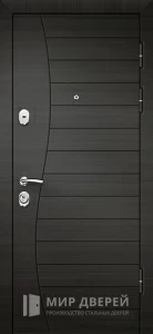 Входная дверь открывающаяся во внутрь дома №13 внешняя - фото