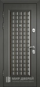 Серая входная дверь в квартиру №18 внутренняя - фото