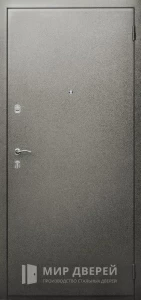 Входная дверь с большим зеркалом №65 внешняя - фото