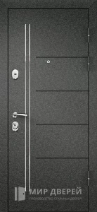 Нестандартная дверь с молдингами и виноритом №19 внешняя - фото